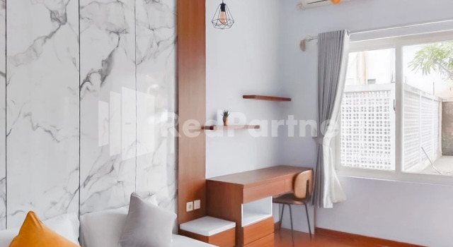 Khayrizsan Guest House Mitra RedDoorz, Rezervovat Penzión Tasikmalaya West Java