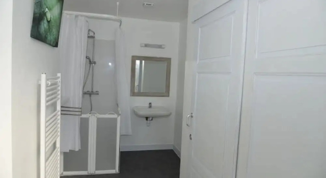 Апартаменты Цокольный этаж c 1 комнатой Apparthotel Douai Gare