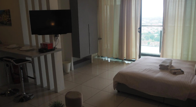 May's Place @ Evo Soho Suites