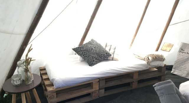 White House on Wye Glamping