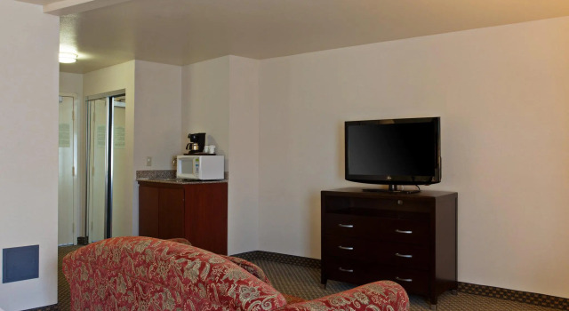 Двухместный номер Standard Holiday Inn Express Hotel & Suites Hermosa Beach by IHG