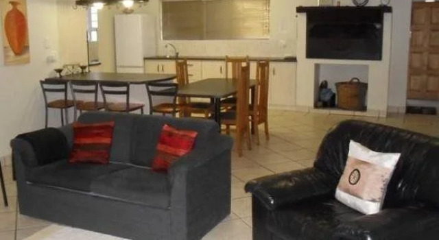 Croeso Guest House, Забронировать Гостевой дом Лангебан провинция Западный Кейп, рядом с Гольф-клуб Langebaan