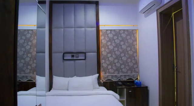 Номер Deluxe Aviel Suites