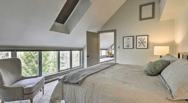 Hot Tub + Ski Shuttle Access: Keystone Condo!