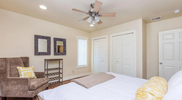 Milam Street Manor