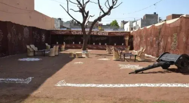 Hotel N Chandra Palace, Buchen Sie Hotel Bijaynagar 