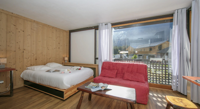 Residence de Lognan- Les Drus 12, Prenota Appartamento Hotel a Alvernia con parcheggio, Parcheggio