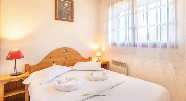 Duplex for 12 Near Lake Annecy, Rezervasyon Daire Giez 