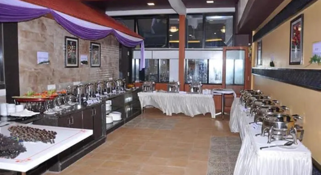The Grand Krishna, Забронировать Отель Отели штата Карнатаки 3 звезды, 3*