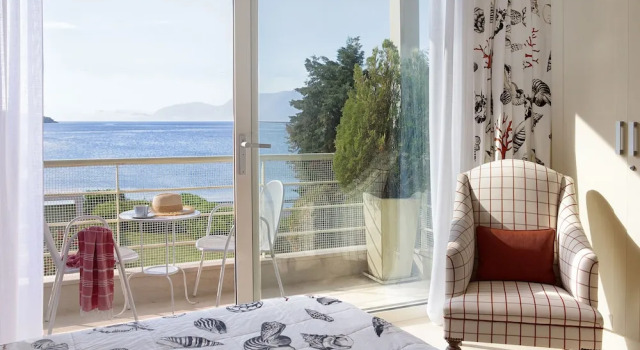 Вилла с 4 комнатами с видом на море The Marble Resort