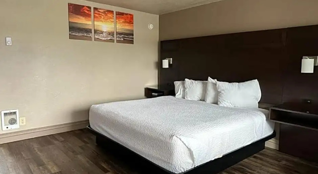 Номер Standard Travelodge by Wyndham Florence