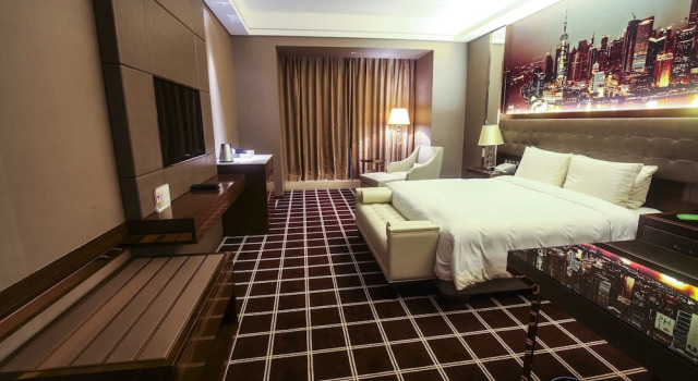 Двухместный номер Executive Royal Century Hotel Shanghai