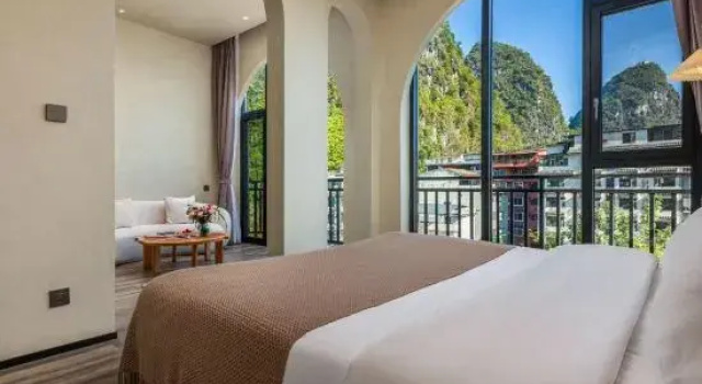 Люкс Town Square Hotel (Yangshuo West Street Ten Miles of Picturesque Scenery Branch)