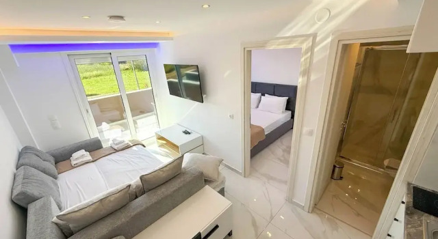 IFESTOS SUITES by SDR, Book Hotel Paralia 
