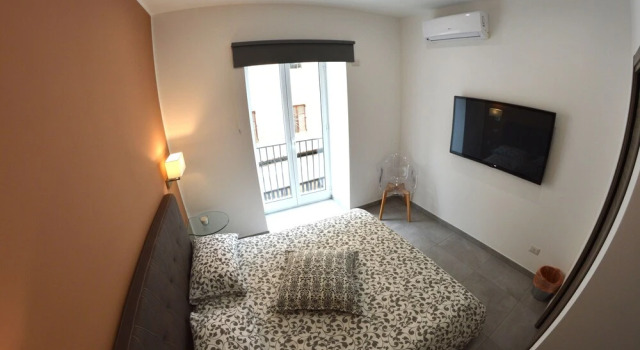 Ciu Ciu Home, Забронировать Отель Отели Палермо с парковкой, рядом с Кафедральный собор, Парковка