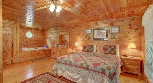 Buttercup 1 Bedroom 1 Bathroom Cabin