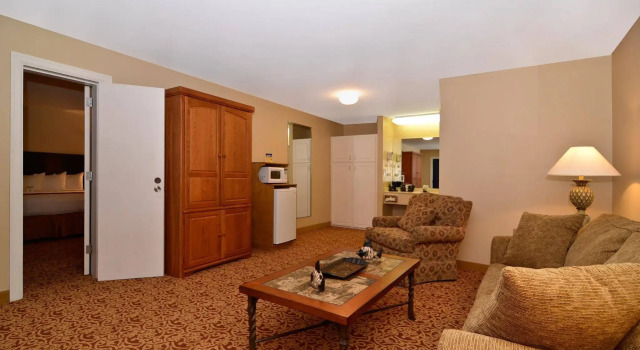 Days Inn by Wyndham Alexander City, Prenota Hotel Hotel a Alabama con piscina, Piscina
