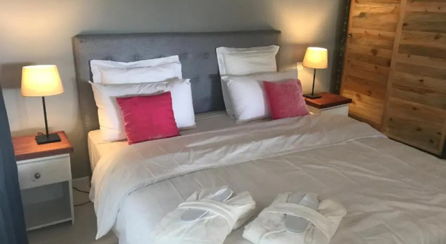 Студия Pili Pili Boutique Hotel