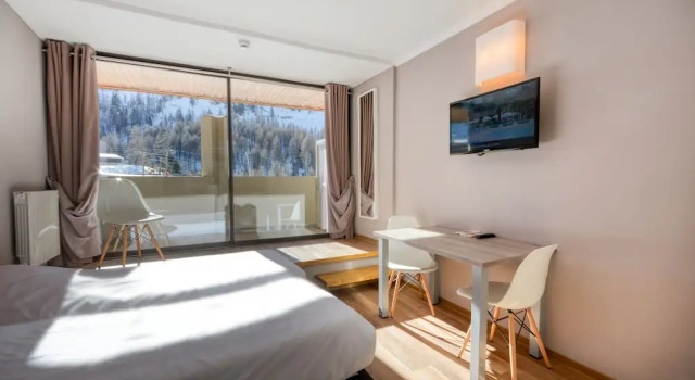 Апартаменты Comfort SOWELL RESIDENCES New Chastillon