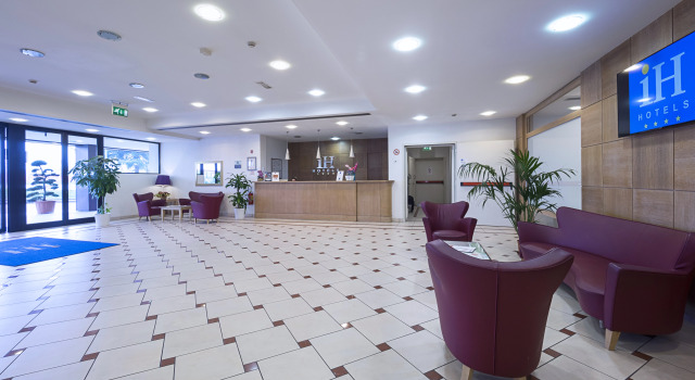 IH Hotels Firenze Business