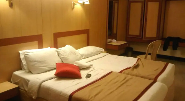Dhanunjayas Luxury Hotel