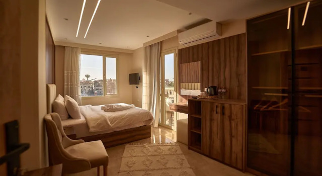 Номер Royal The Palace Pyramids View Hotel