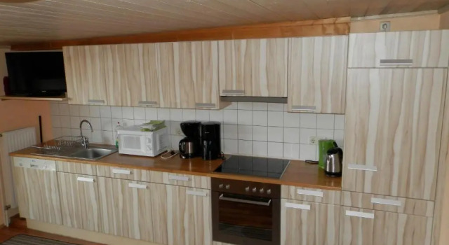 Апартаменты с балконом Angela Apartment