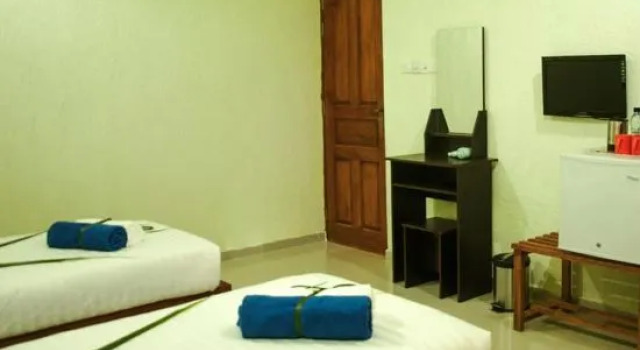 Askani Thulusdhoo Guesthouse, Rezerwuj Hotel Thulusdhoo 