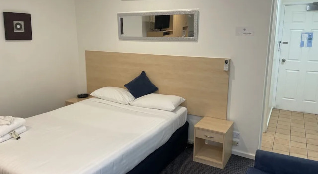 Номер Standard с видом на озеро Lakeview Motor Inn