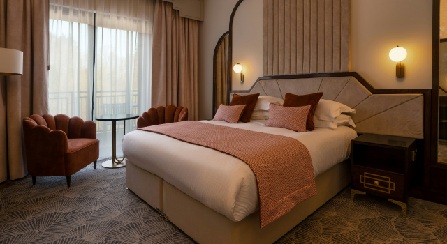 Crossbasket Castle Hotel & Restaurant