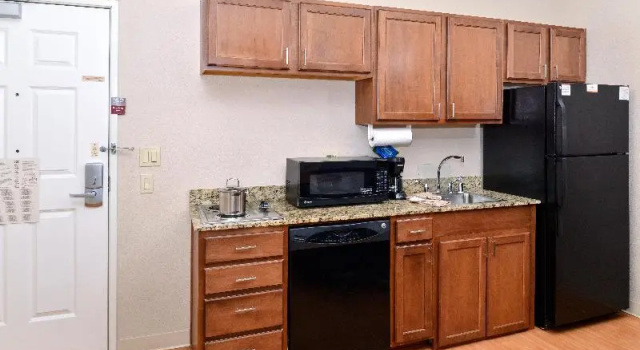 Двухместный номер Standard Candlewood Suites Turlock by IHG
