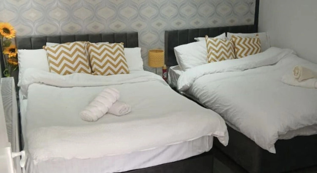 RS Prime Homestay, Rezervați Bed and Breakfast Hoteluri de 3 stele în Merseyside, 3*