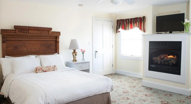 The Oaks Waterfront, Rezervasyon Bed and Breakfast St. Michaels Maryland