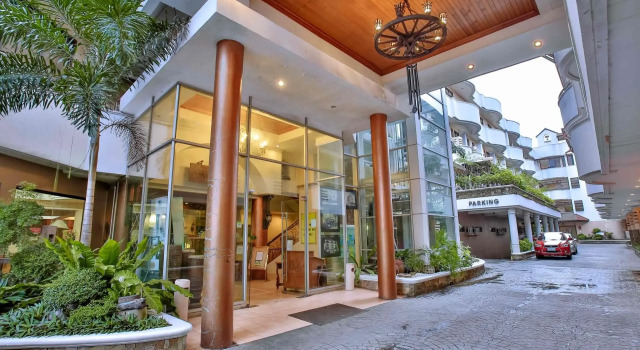 Кровать в общем номере Crown Regency Residences - Cebu