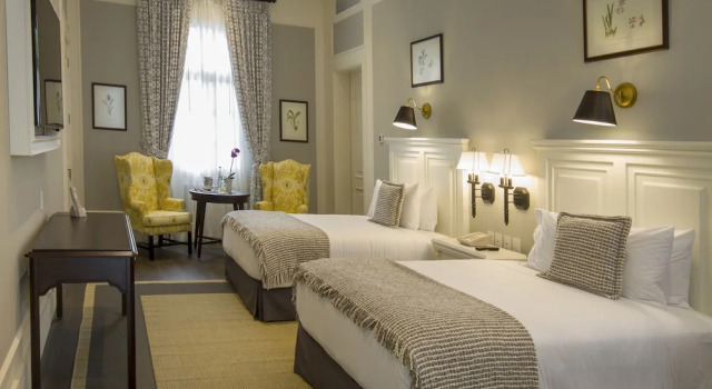 Четырёхместный номер Deluxe Hotel del Parque