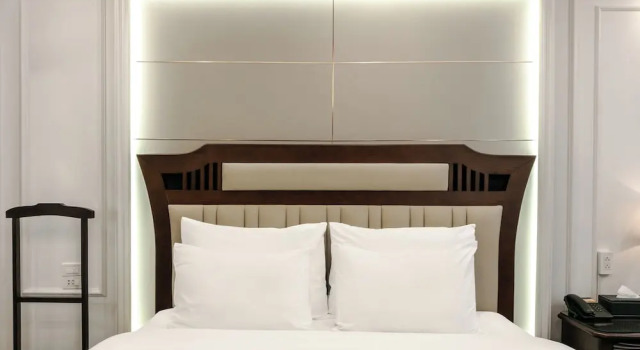 Двухместный номер Deluxe A25 Premium Hotel - 16 Miếu Đầm