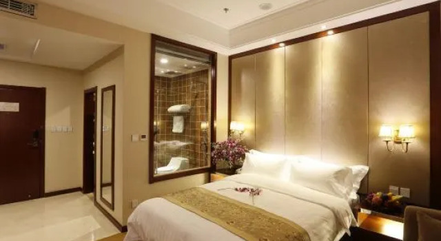 Номер Deluxe Tianci Marriott Hotel