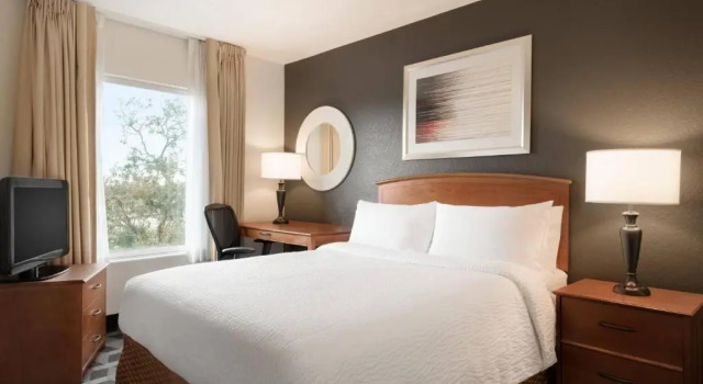 Люкс с 2 комнатами TownePlace Suites Boca Raton