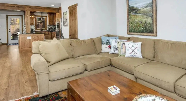 Capstone 6 3 Bedroom Townhouse