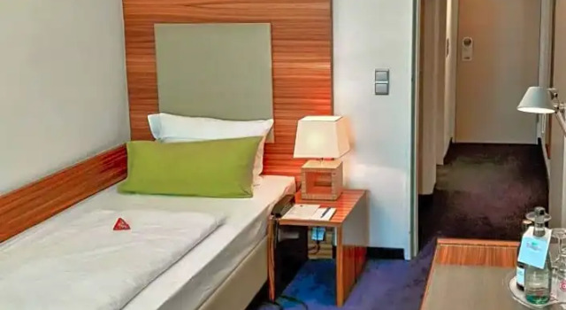 Номер Comfort TOP Kongresshotel Europe