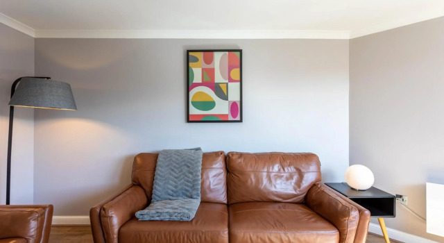 Stunning 1 Bed Merchant City Apartment with Parking, Забронировать Апартаменты/квартира Отели Glasgow & The Clyde Valley с парковкой, Парковка