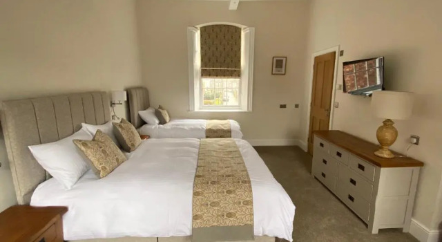Red Barns Bed & Breakfast, Забронировать Отель Редкар 