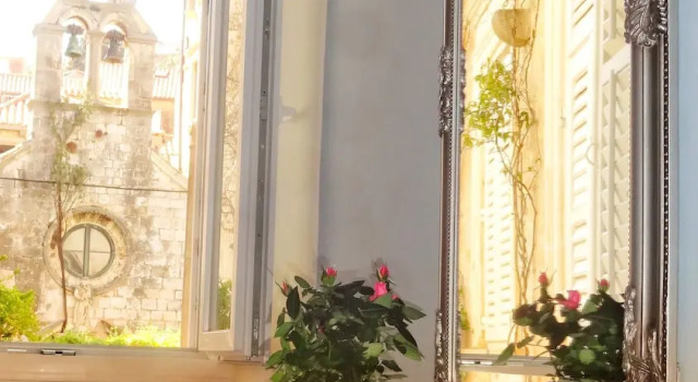 Апартаменты Comfort Heart of the City Apartments