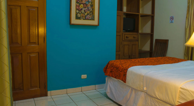 Hotel Fontana, Prenota Hotel Hotel a Managua Region con piscina, Piscina