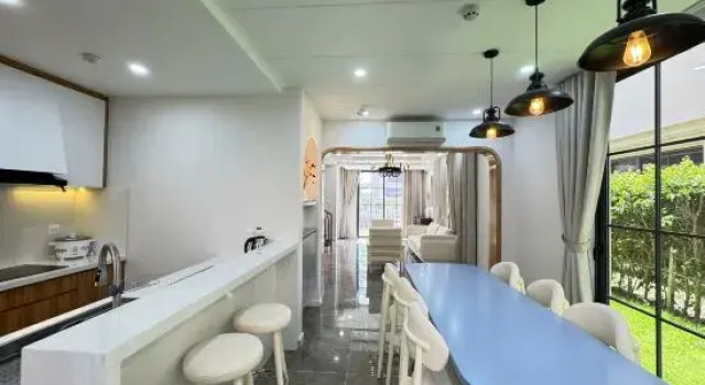 Caca 3 bedrooms villa with public pool