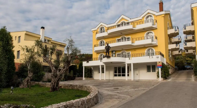 Hotel Crnogorska Kuća