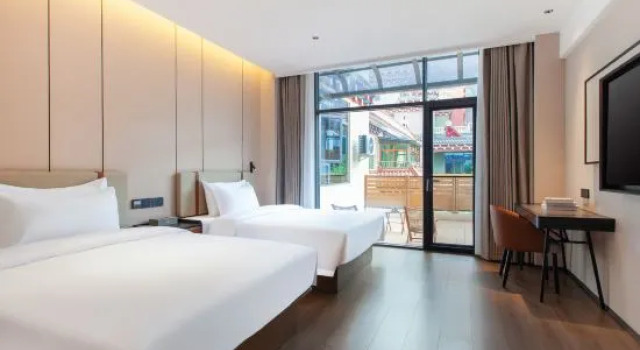 Suite with courtyard view YUEDUOHOTEL