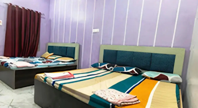 Shri Ayodhya Dham Hotel And Restaurant
