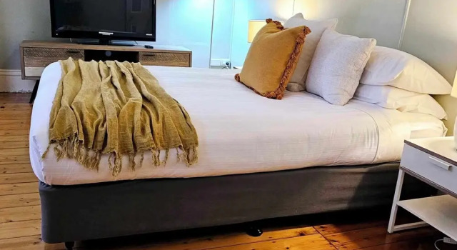 Luxe cottage Bendigo Holiday Accommodation