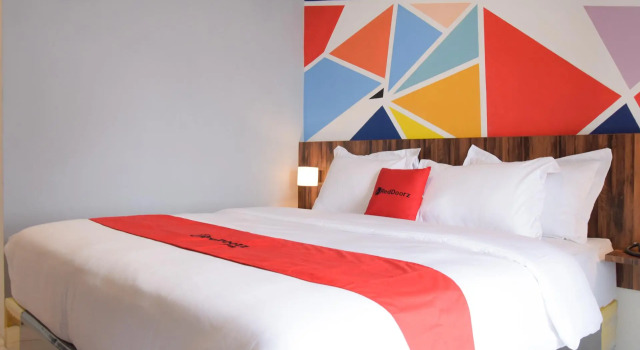 RedDoorz Plus near UNIMED Medan, Rezervovat Hotel Hotely v Medan s parkováním, Parkování